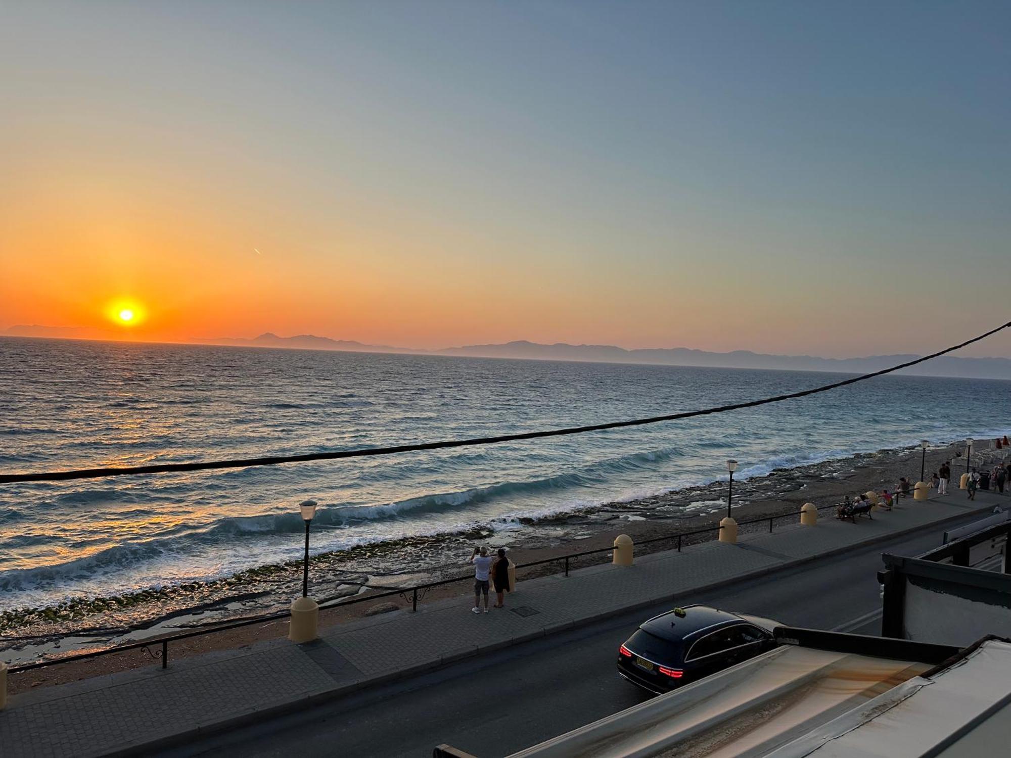 Melita Downtown Seaview Rhodes City Exterior foto
